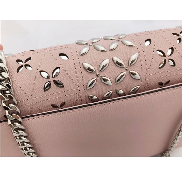 Stunning Michael Kors CrossBody! - Picture 4 of 8